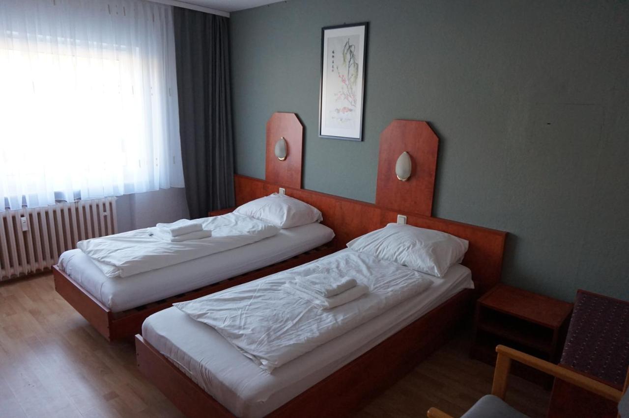 Bone To Hotel Salzgitter Bagian luar foto