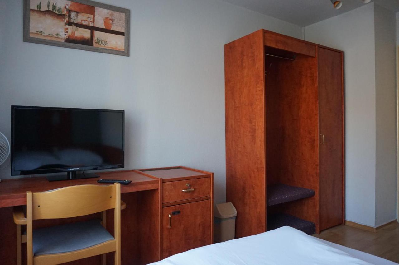 Bone To Hotel Salzgitter Bagian luar foto
