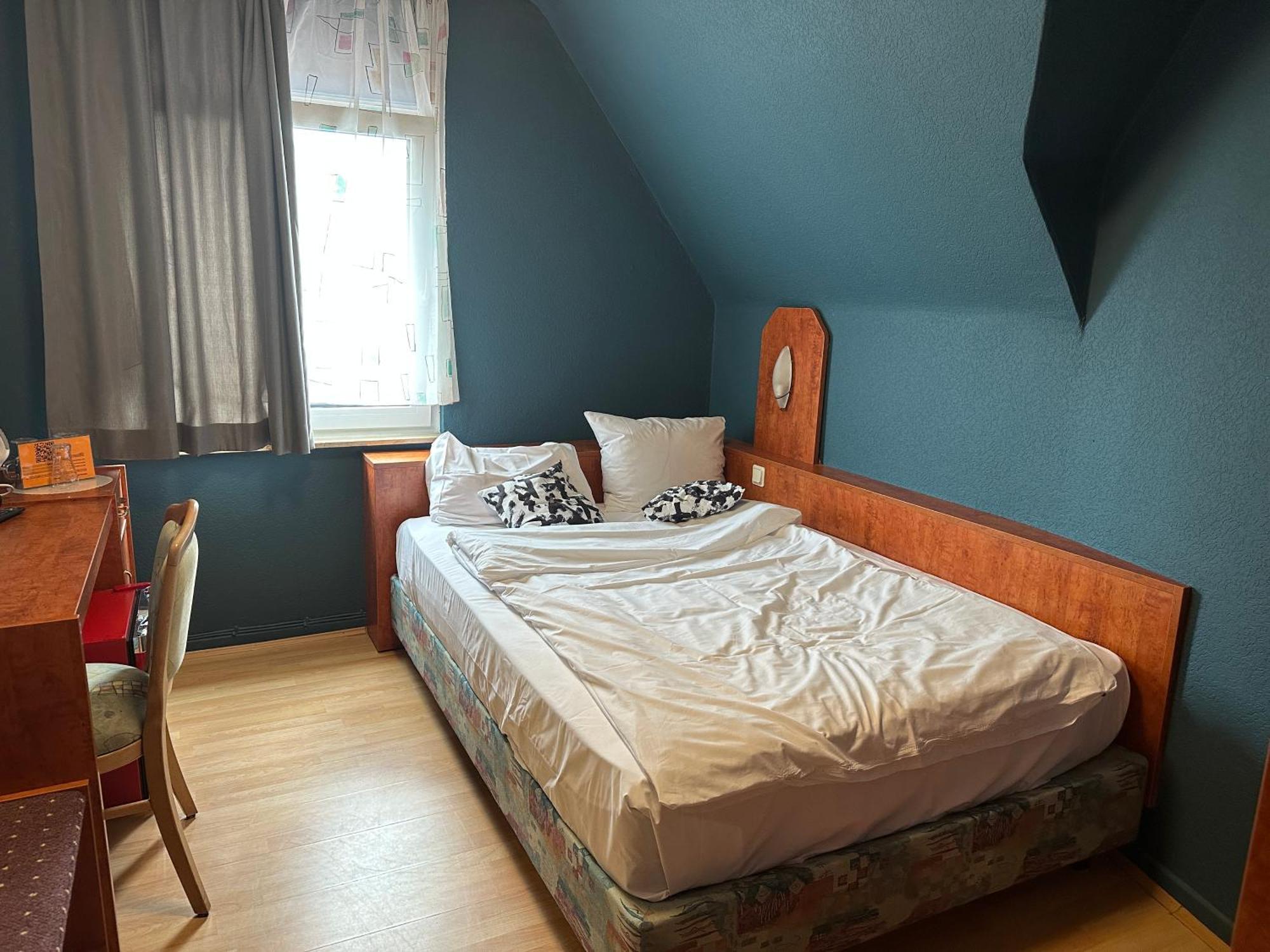 Bone To Hotel Salzgitter Bagian luar foto