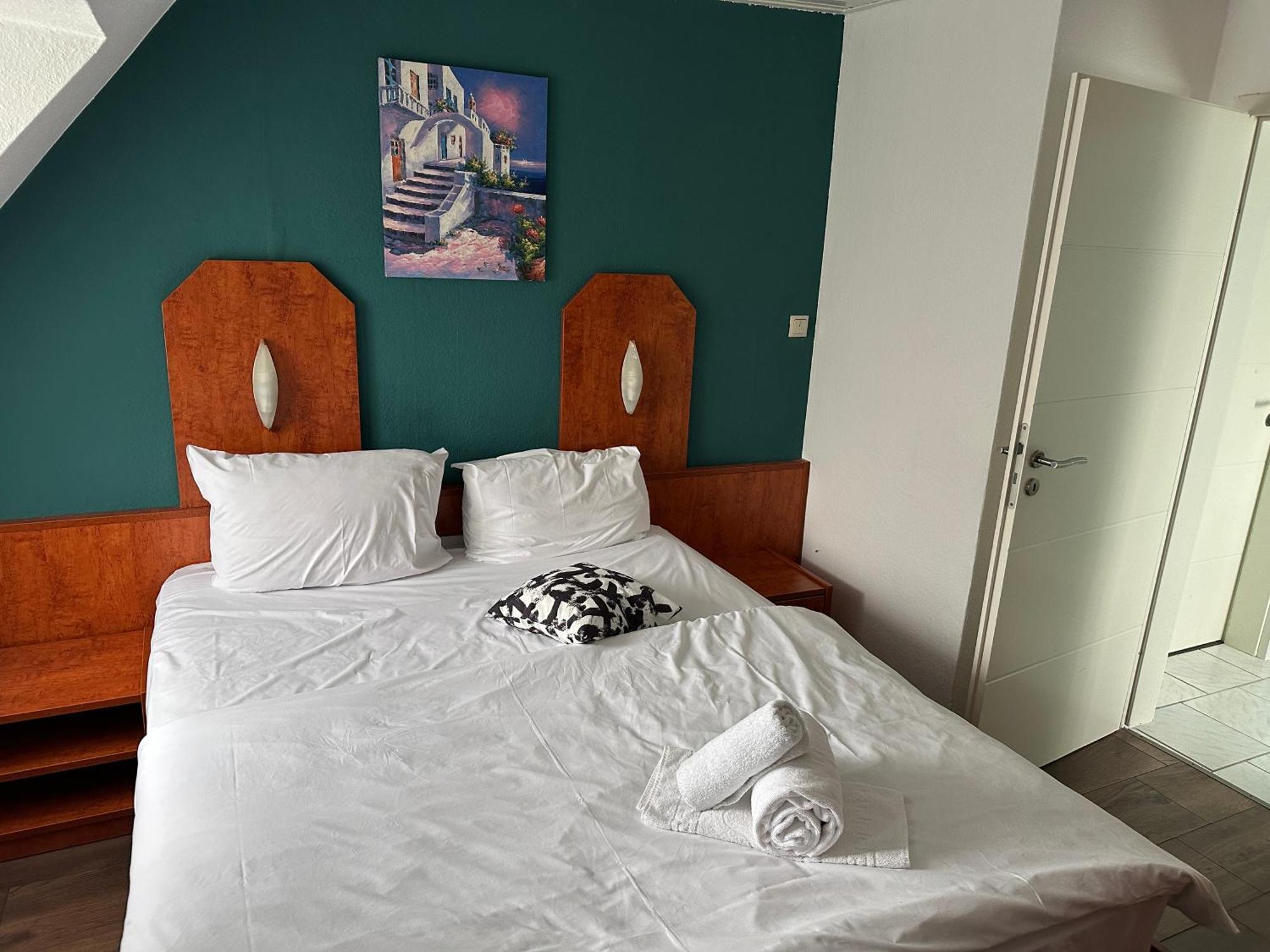 Bone To Hotel Salzgitter Bagian luar foto